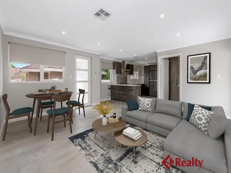 20 Hoskin Street, Cloverdale WA 6105