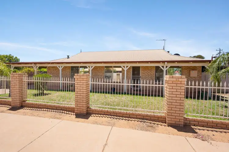 2/2a Whitlock Street, South Kalgoorlie WA 6430