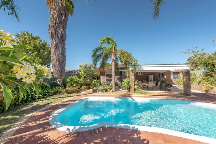 4 Cutter Crescent, Beldon WA 6027