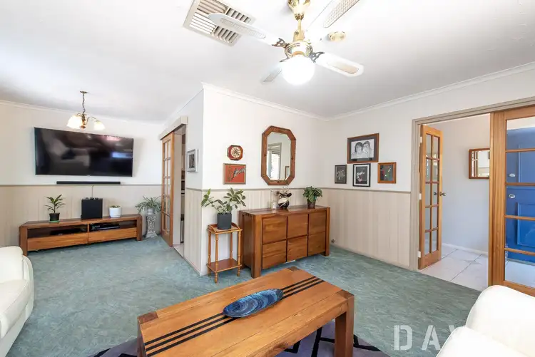 4 Oxley Avenue, Padbury WA 6025