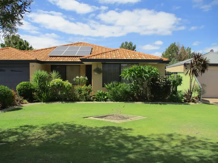 86 Montoro Drive, Port Kennedy WA 6172