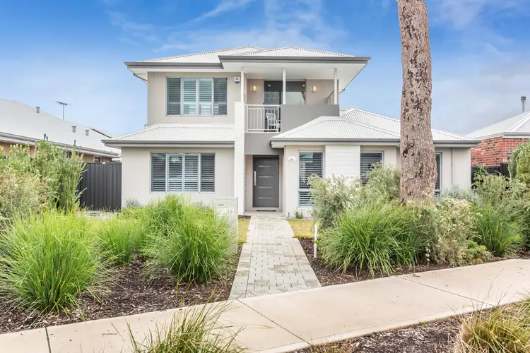 13 Seaplane Road, Bushmead WA 6055