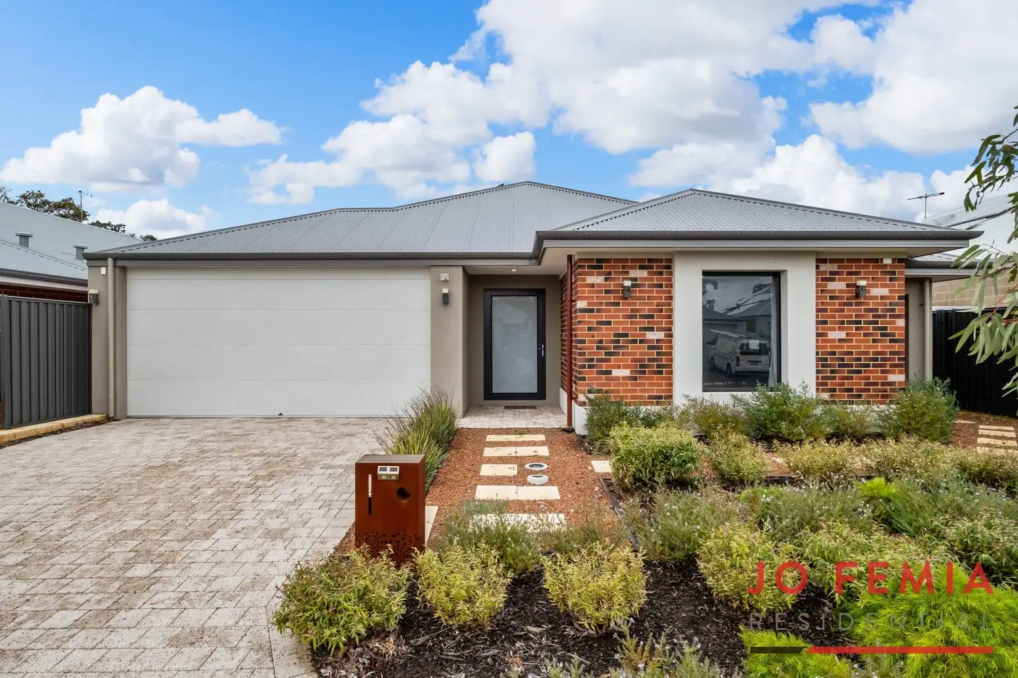 Main view of Homely house listing, 10 Freeman View, Bushmead WA 6055