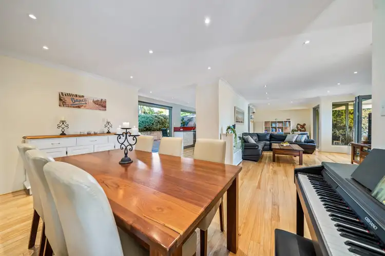 Sixth view of Homely house listing, 8 Salata Place, Duncraig WA 6023