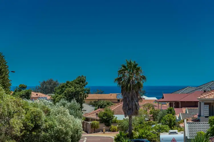 Second view of Homely house listing, 6 Aral Court, Iluka WA 6028