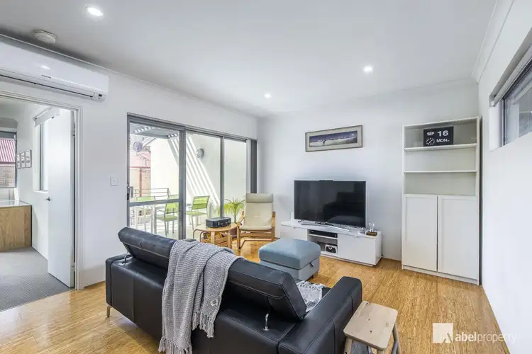 4/27 Pollard Street, Glendalough WA 6016