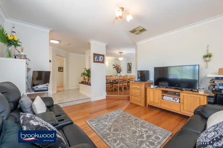 Fourth view of Homely house listing, 7 Ridgeway Place, Mahogany Creek WA 6072