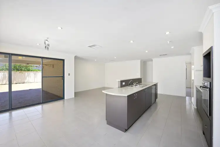 Sixth view of Homely house listing, 18 Lenihan Corner, Wattle Grove WA 6107