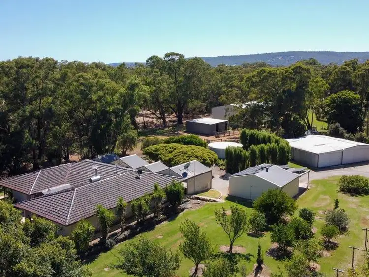212 Masters Road, Darling Downs WA 6122