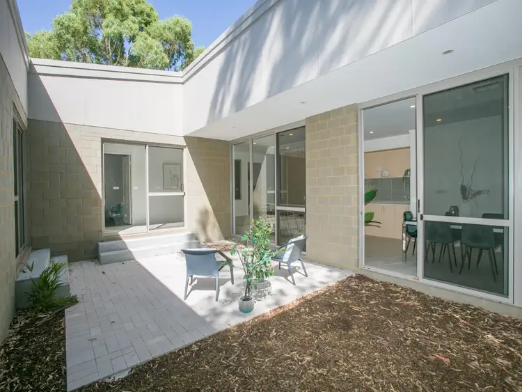 31a Snook Crescent, Hilton WA 6163