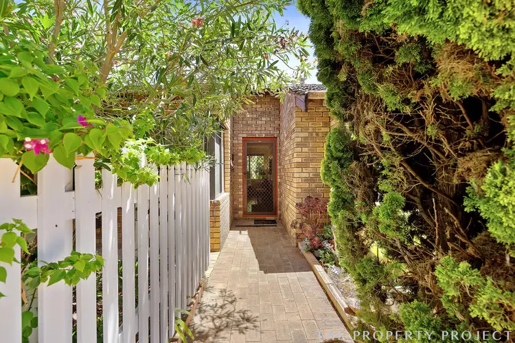 4/5 Gerald Street, Como WA 6152
