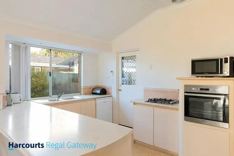 Sixth view of Homely house listing, 7 Hedges Retreat, Atwell WA 6164