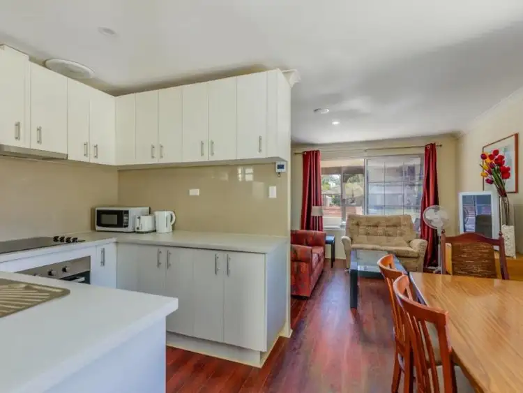16 Lilika Street, Armadale WA 6112