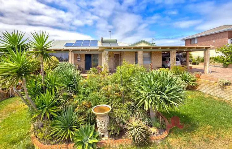 6 Hayton Place, Binningup WA 6233