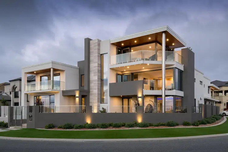 21 Fairhaven Terrace, Hillarys WA 6025