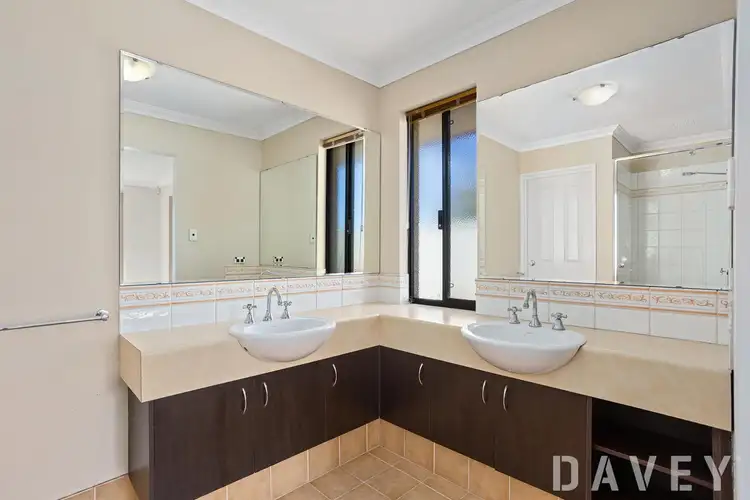 Seventh view of Homely house listing, 2 Bonita Way, Tapping WA 6065