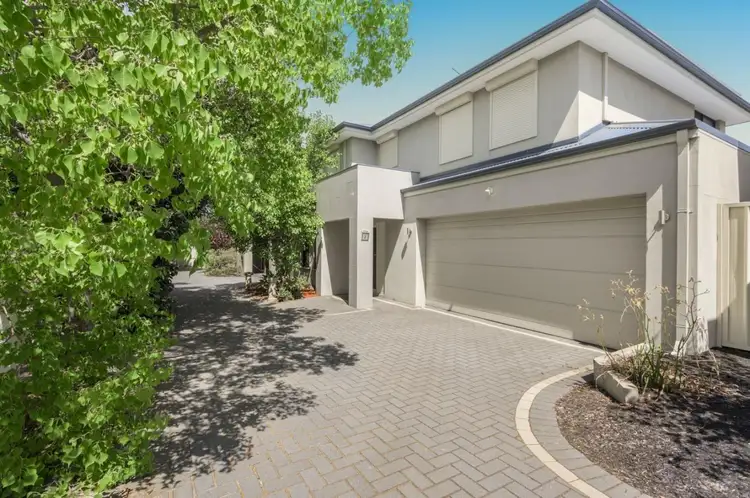 2/384 BELGRAVIA STREET, Cloverdale WA 6105