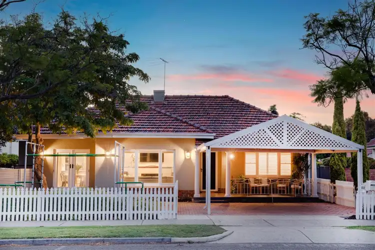 55 Pangbourne Street, Wembley WA 6014
