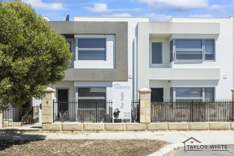 5 Wyperfeld Street, Yanchep WA 6035