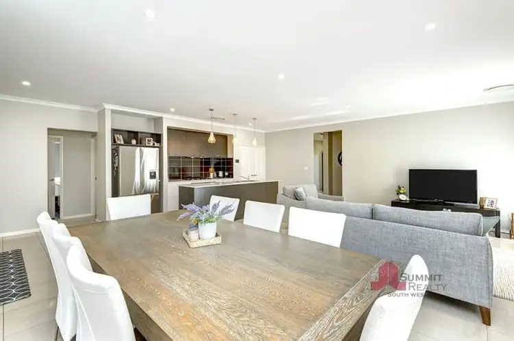 Fourth view of Homely house listing, 7 Broughton Way, Millbridge WA 6232
