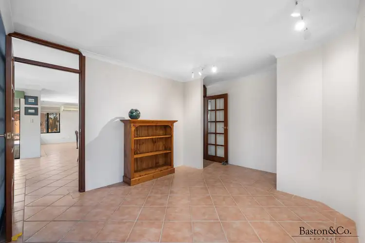 Sixth view of Homely house listing, 3 Niagara Cove, Bentley WA 6102