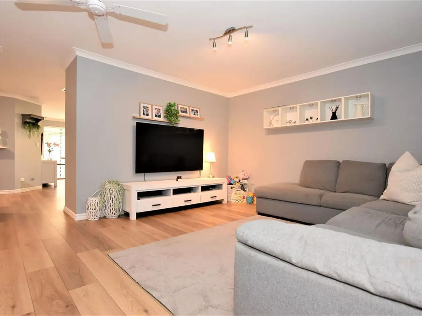Main view of Homely house listing, 42 Oldenburg Pass, Stratton WA 6056