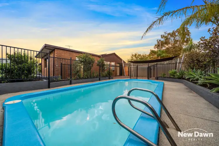 6 Burnham Way, Girrawheen WA 6064