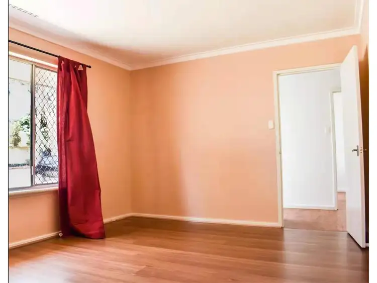 Seventh view of Homely house listing, 7 Lowanna Way, Armadale WA 6112