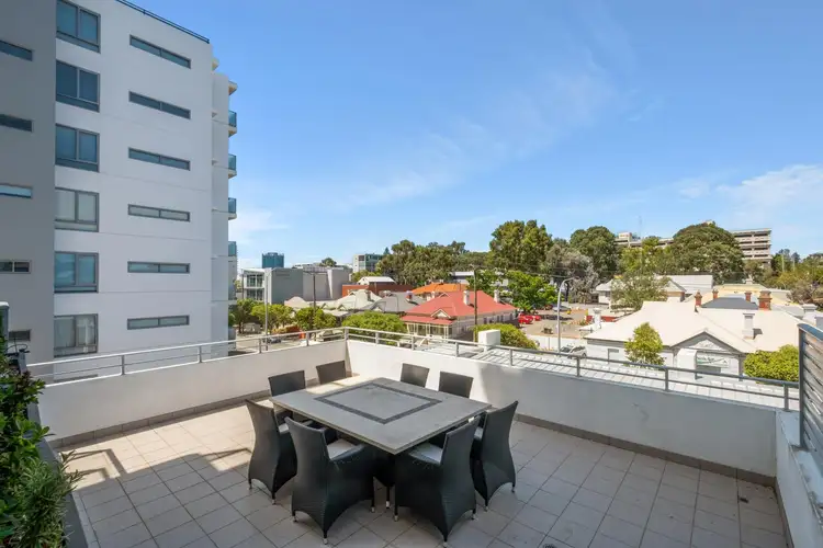 15/1 Douro Place, West Perth WA 6005