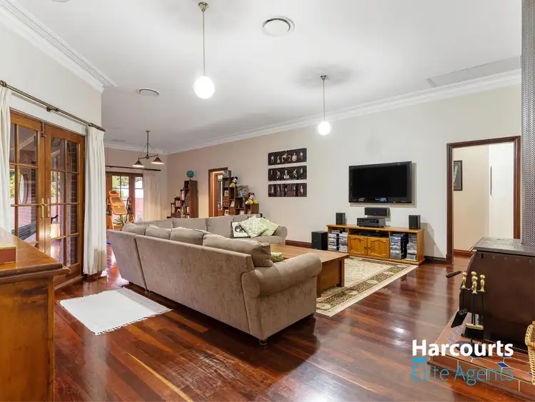 Sixth view of Homely house listing, 15 La Seyne Crescent, Warnbro WA 6169