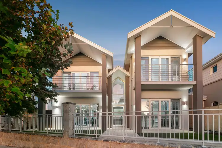 4 Oahu Gardens, Hillarys WA 6025