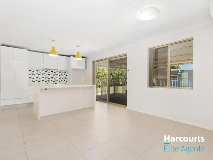 Seventh view of Homely house listing, 2 Caballo Court, Safety Bay WA 6169