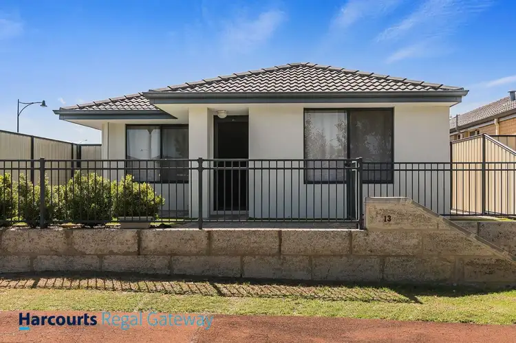 13 Posey Lane, Success WA 6164
