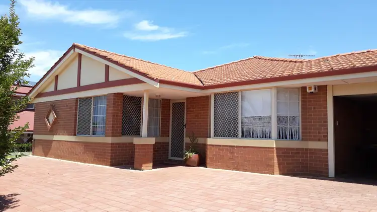 9 Kooyonga Cross