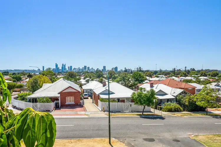 4/100 McMaster Street, Victoria Park WA 6100