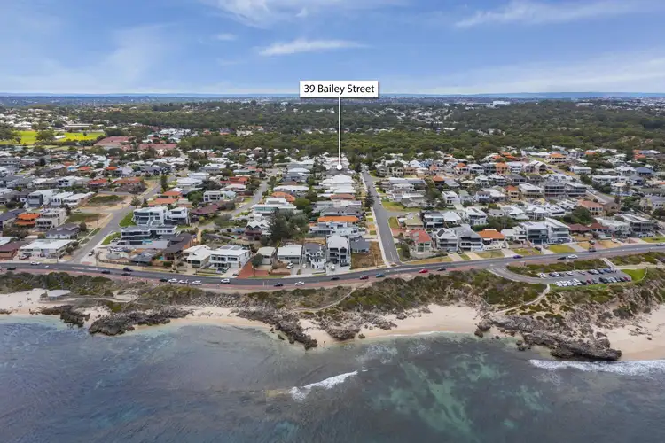 39 Bailey Street, Trigg WA 6029