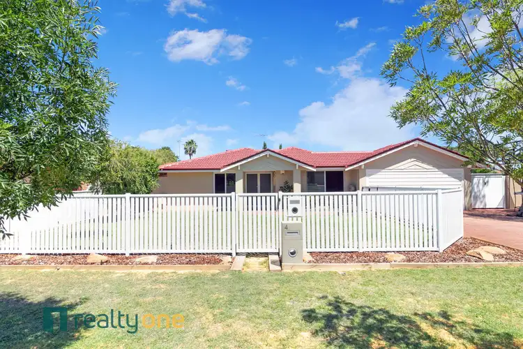4 Chesters Way, Winthrop WA 6150