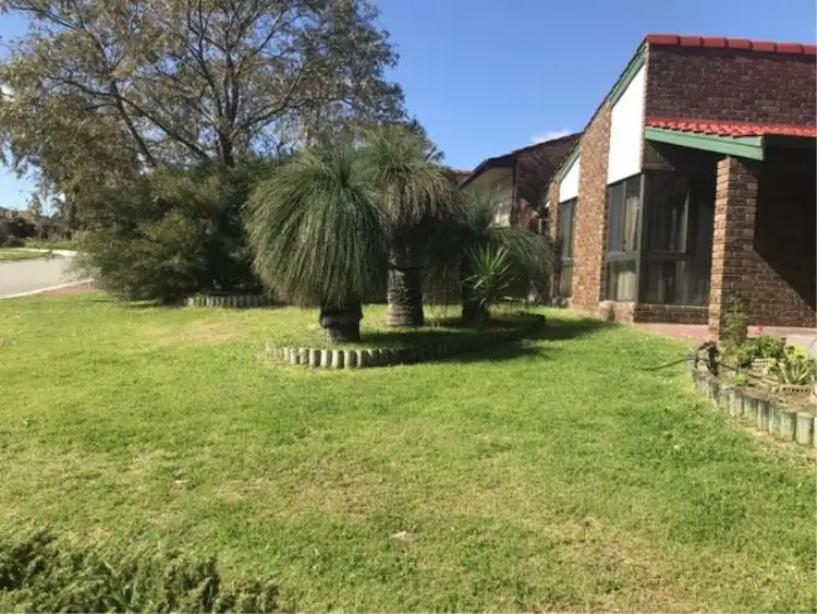 8 Newington Place, Kingsley WA 6026
