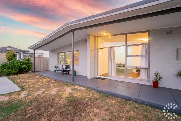 11 Isted Avenue, Hamilton Hill WA 6163