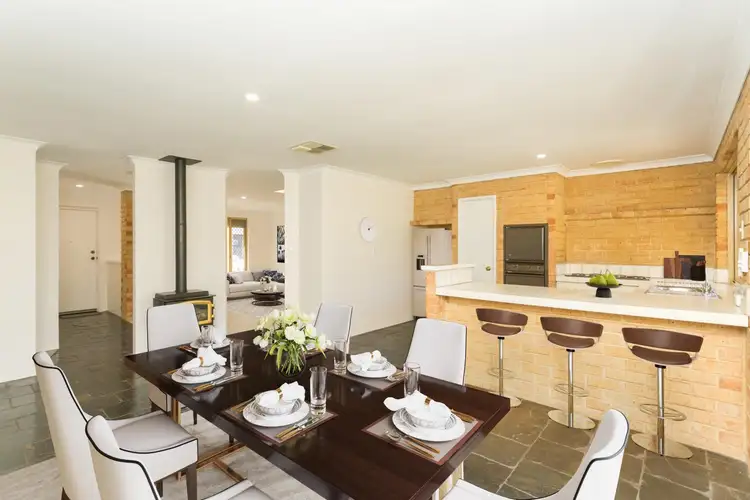 Fifth view of Homely house listing, 2/14 Crossland Way, Kardinya WA 6163