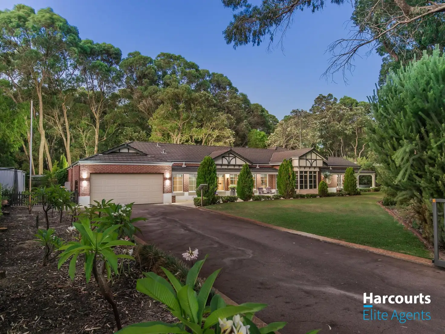Main view of Homely house listing, 10 Manor Approach, Baldivis WA 6171