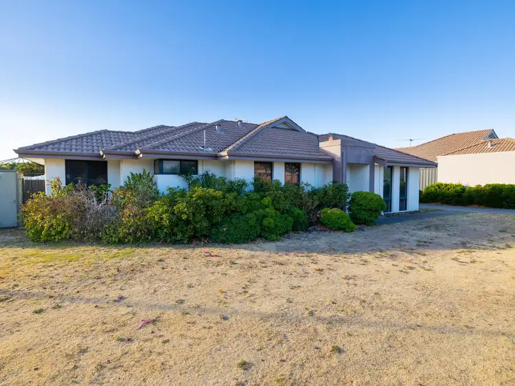 1/2 Salamanca Boulevard, Seville Grove WA 6112