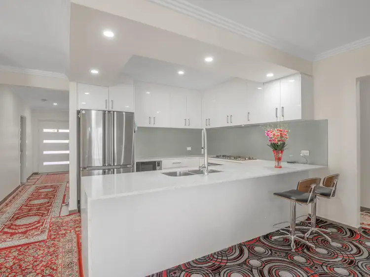 2/50 WESTON STREET, Maddington WA 6109