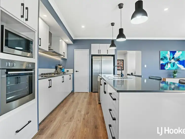 Seventh view of Homely house listing, 27 Fallon Place, Seville Grove WA 6112