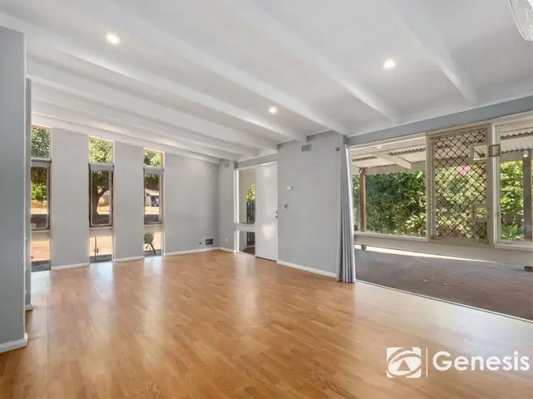 Fifth view of Homely house listing, 10 Chapman Street, Swan View WA 6056