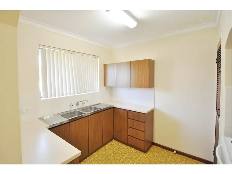 Fifth view of Homely house listing, 21 Strode Avenue, Hamilton Hill WA 6163