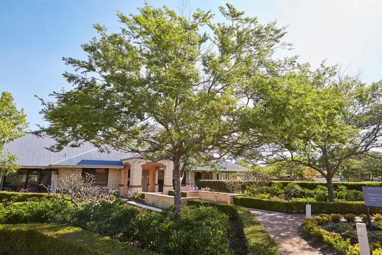 Fifth view of Homely house listing, 4 Viscount Loop, Madeley WA 6065