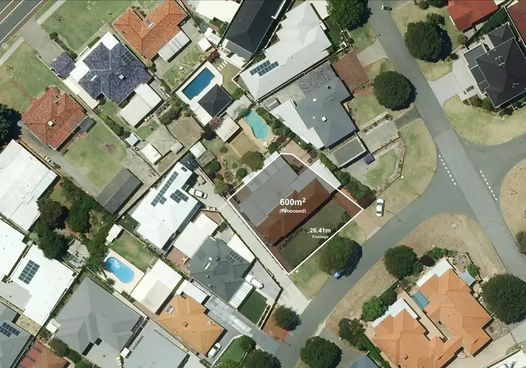 24 Woodley Crescent, Melville WA 6156