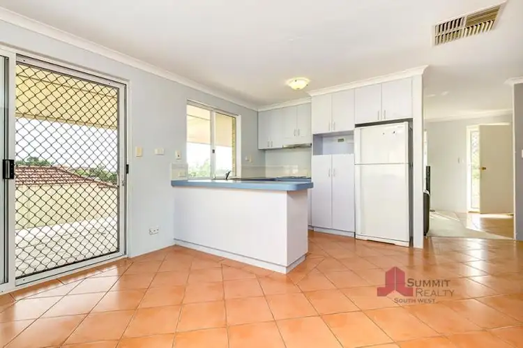 Fifth view of Homely house listing, 2 Lucien Place, Australind WA 6233
