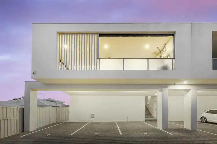 Fourth view of Homely apartment listing, 6/39 Deanmore Road, Scarborough WA 6019